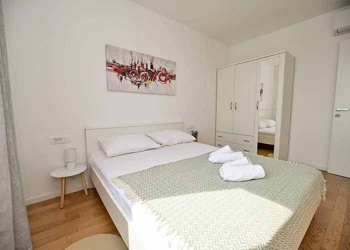 Apartament Iva *