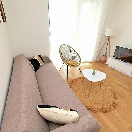 Apartment Iva *